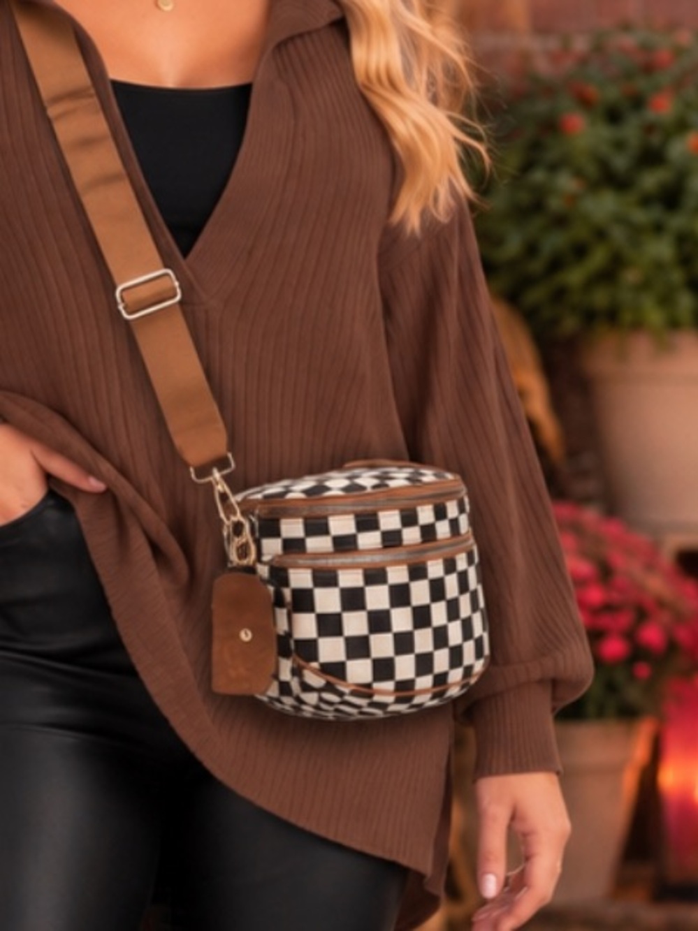 KK1–🤎🖤🤍 Plaid Brown Checkered Crossbody Bag with MATCHING WALLET